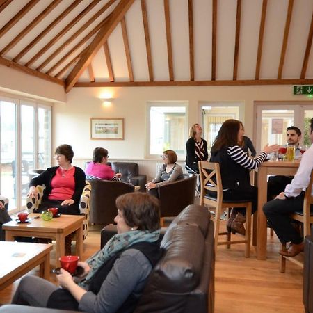 Neuadd Henllan Lodge Builth Wells Dış mekan fotoğraf