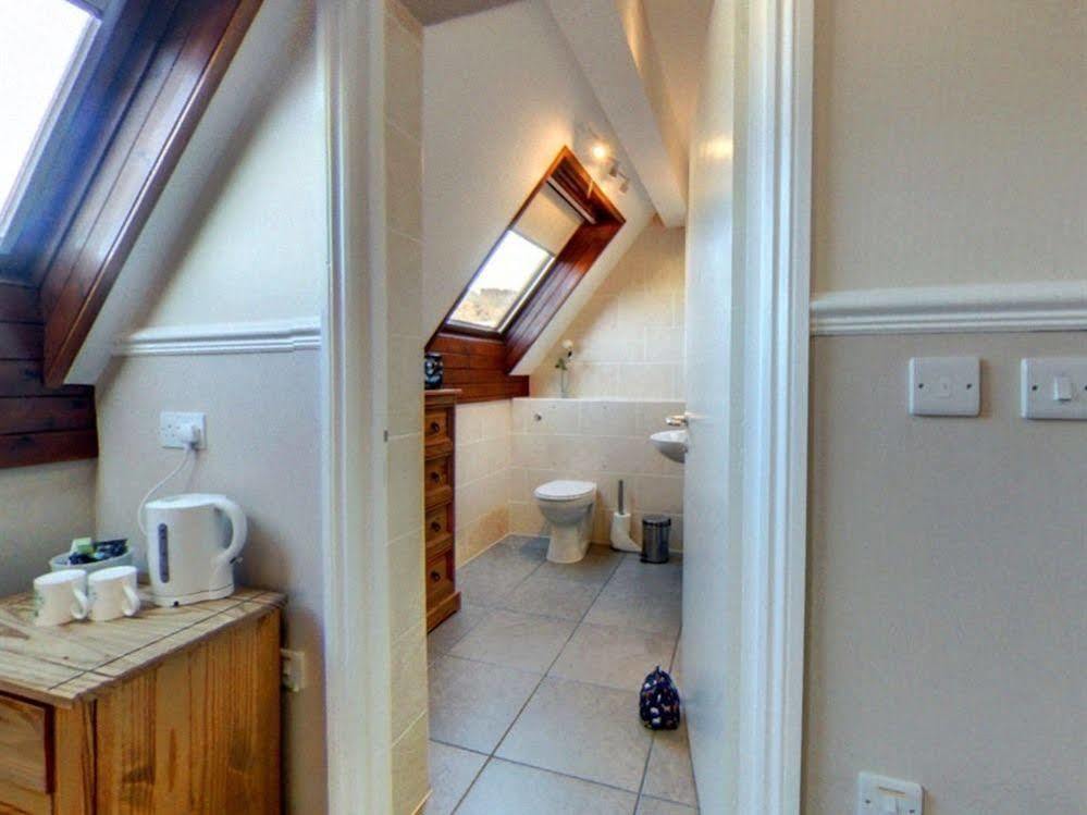 Neuadd Henllan Lodge Builth Wells Dış mekan fotoğraf